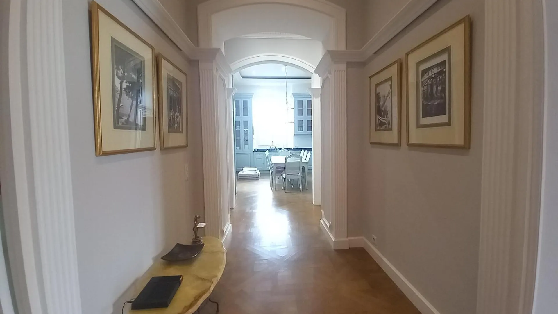 Spacious 2-Bedroom Apartment Cannes