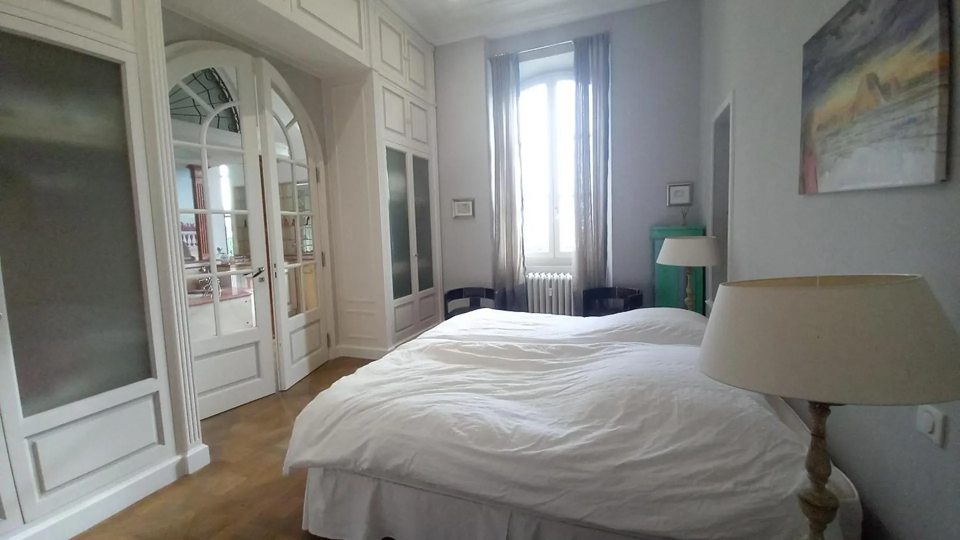 Spacious 2-Bedroom Apartment Cannes France