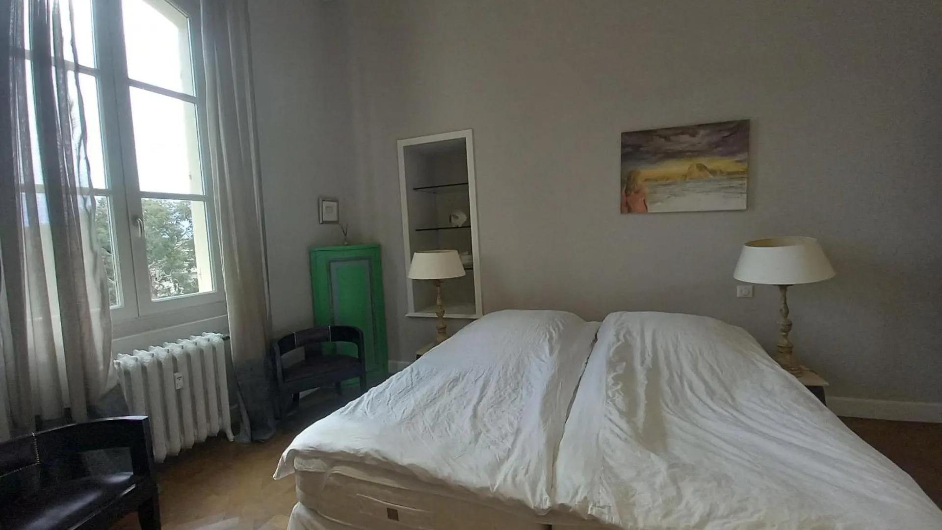 Spacious 2-Bedroom Apartment Cannes